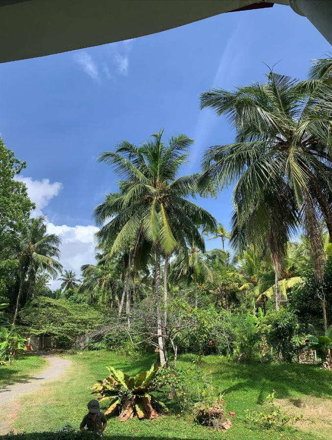 The Escape With Jadeon Hotel Unawatuna Exterior photo
